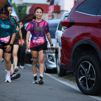 Runner Photo 3696330