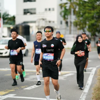 Runner Photo 3696332
