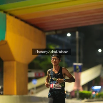 Runner Photo 3696348