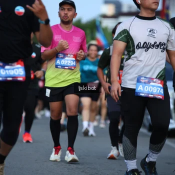Runner Photo 3696360