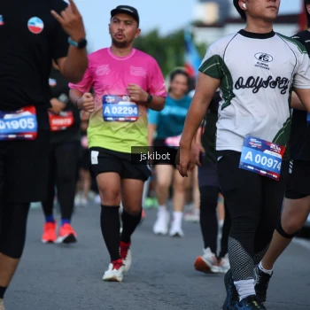Runner Photo 3696366
