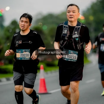 Runner Photo 3696377