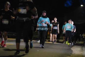 Runner Photo 3696391
