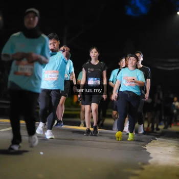 Runner Photo 3696431