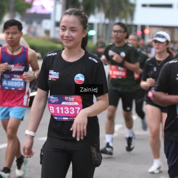 Runner Photo 3696434
