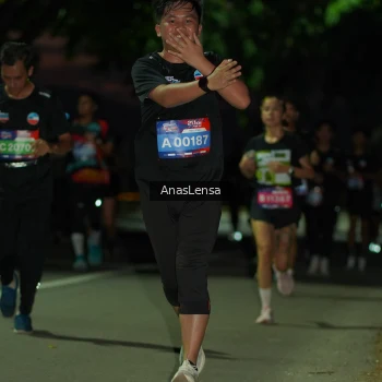Runner Photo 3696435