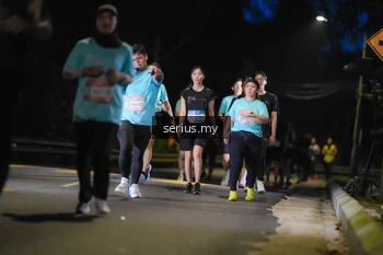 Runner Photo 3696445