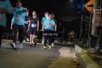 Runner Photo 3696463
