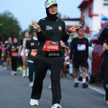 Runner Photo 3696471