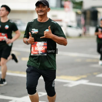 Runner Photo 3696475