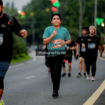 Runner Photo 3696477
