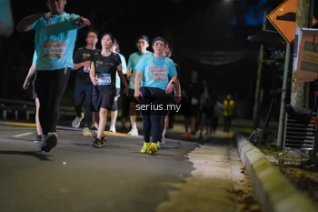 Runner Photo 3696484