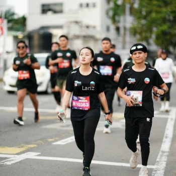 Runner Photo 3696486