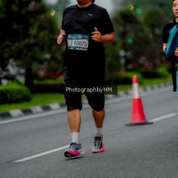 Runner Photo 3696490