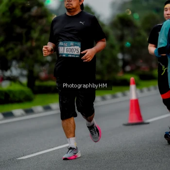 Runner Photo 3696504