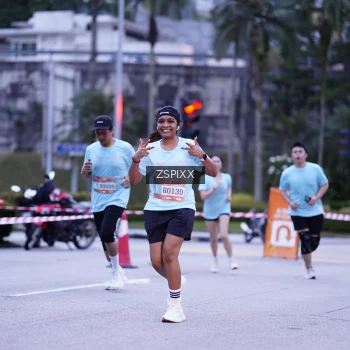Runner Photo 3696512