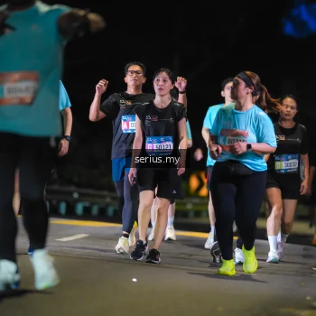 Runner Photo 3696526