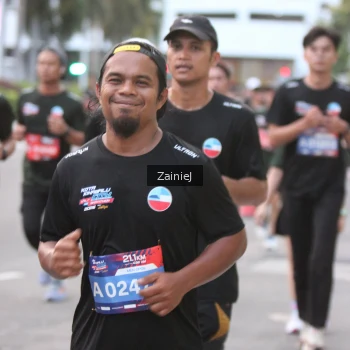 Runner Photo 3696549