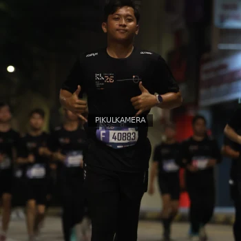 Runner Photo 3696554