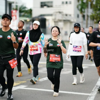 Runner Photo 3696559