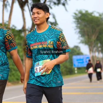 Runner Photo 3696572