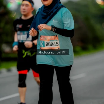 Runner Photo 3696575
