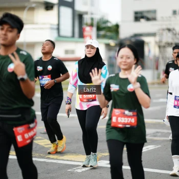 Runner Photo 3696577