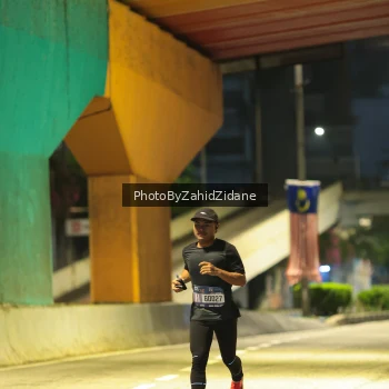 Runner Photo 3696579