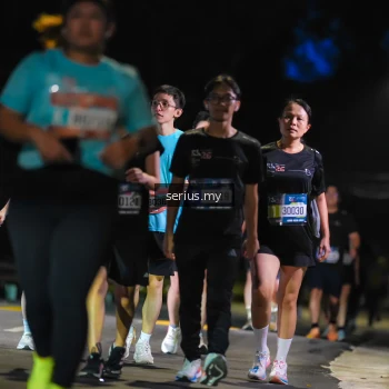 Runner Photo 3696585