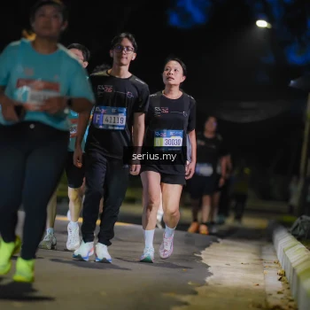 Runner Photo 3696596