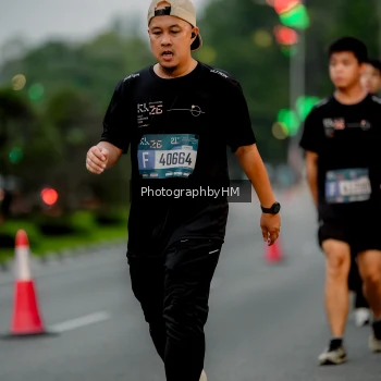 Runner Photo 3696604