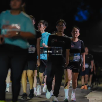 Runner Photo 3696605