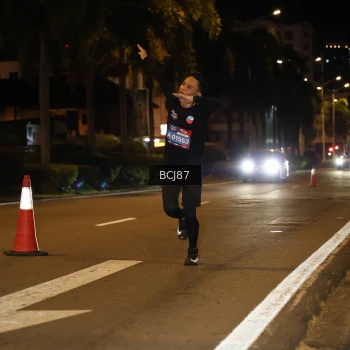 Runner Photo 3696625