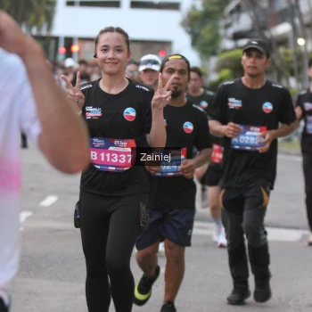 Runner Photo 3696634