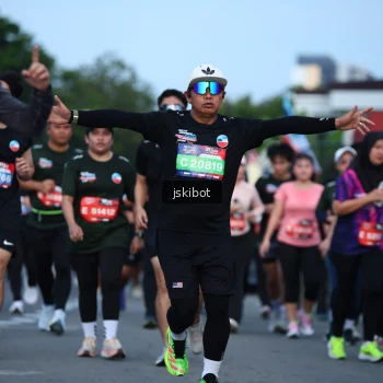 Runner Photo 3696638