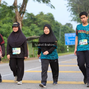 Runner Photo 3696643