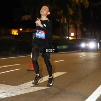 Runner Photo 3696646