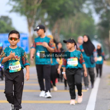 Runner Photo 3696660