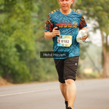 Runner Photo 3696667