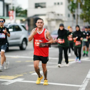 Runner Photo 3696670