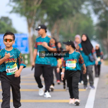Runner Photo 3696681