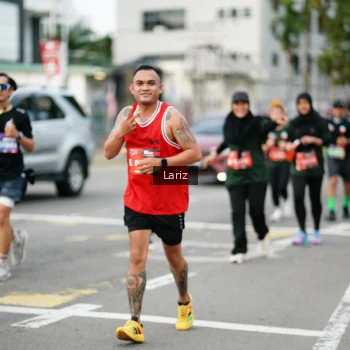 Runner Photo 3696700