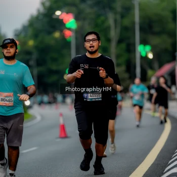 Runner Photo 3696712