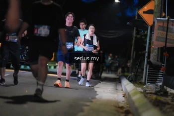 Runner Photo 3696713