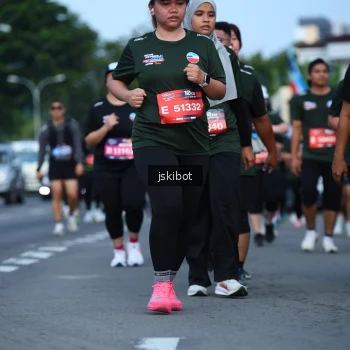 Runner Photo 3696719