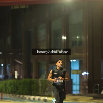 Runner Photo 3696725
