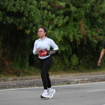 Runner Photo 3696731