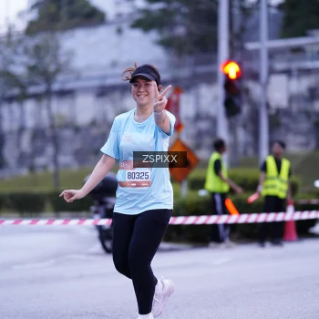 Runner Photo 3696750