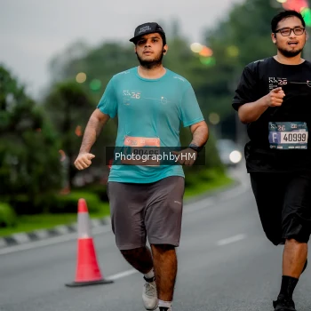 Runner Photo 3696761