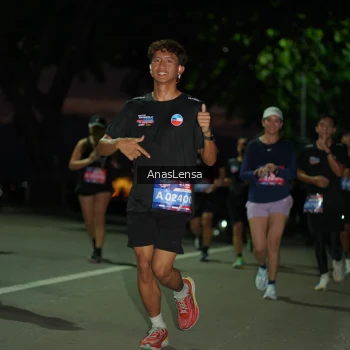 Runner Photo 3696763
